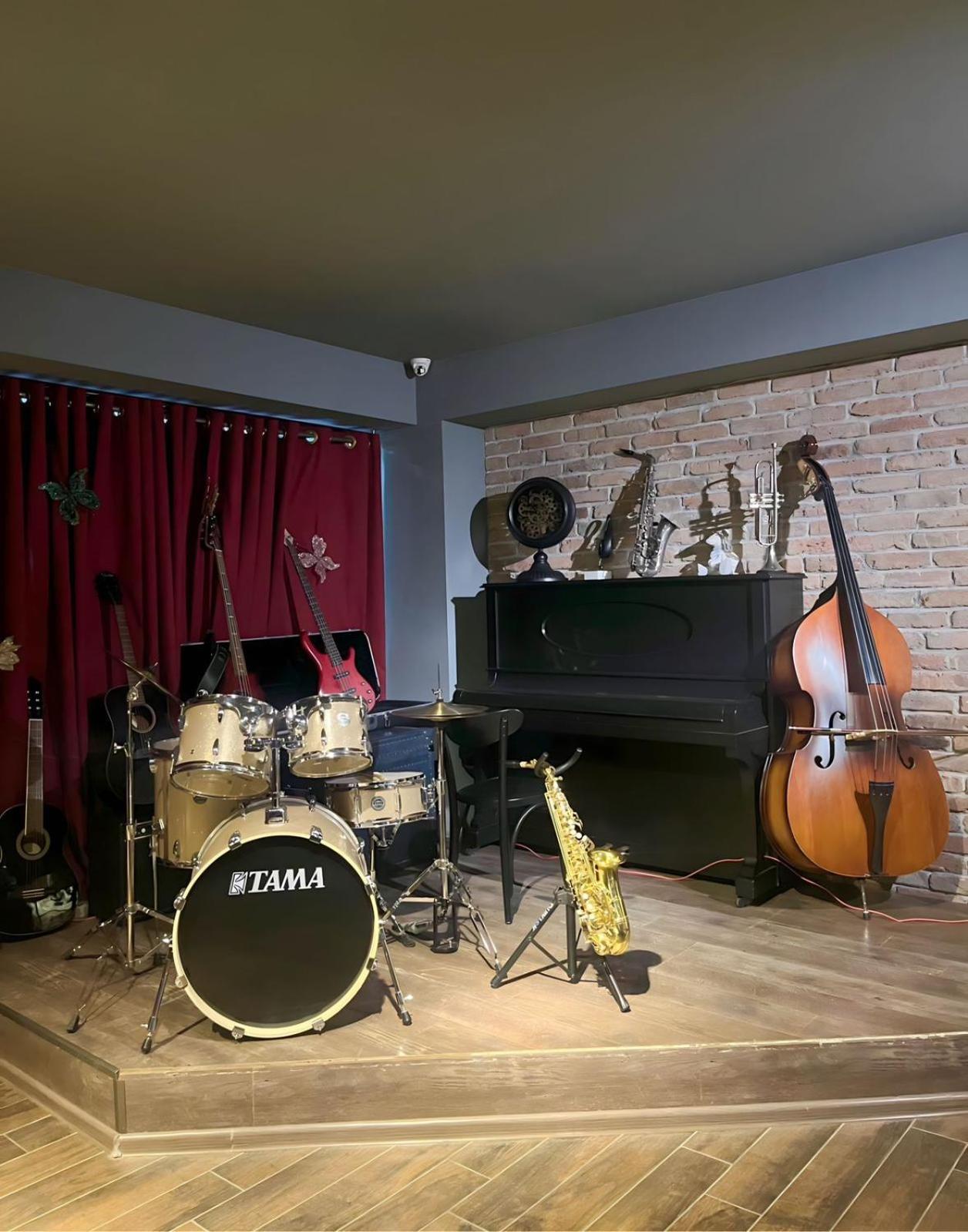 Jazz Hotel Tbilisi Exterior photo
