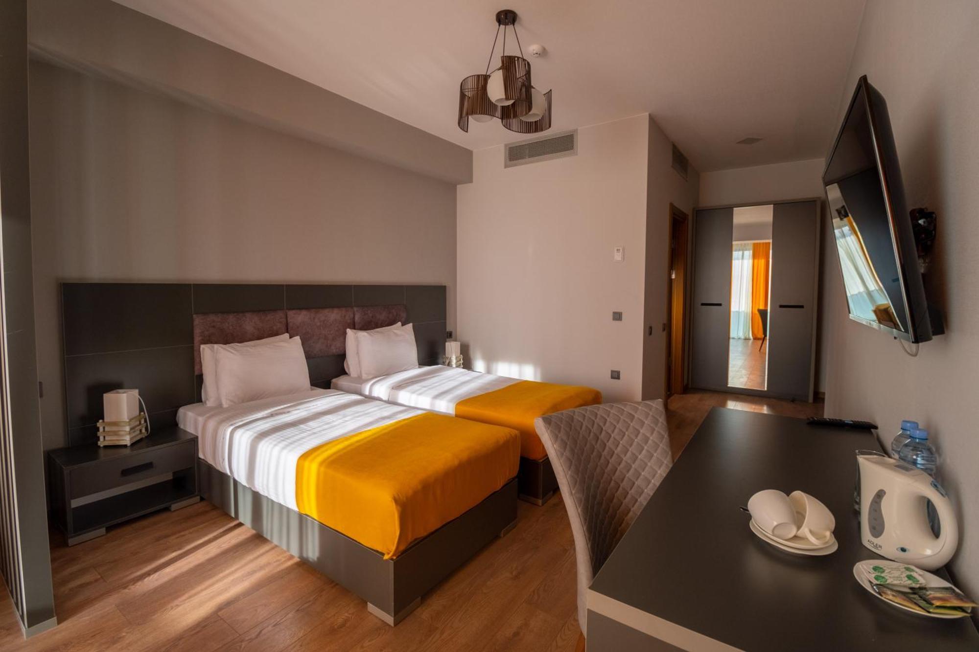 Jazz Hotel Tbilisi Exterior photo