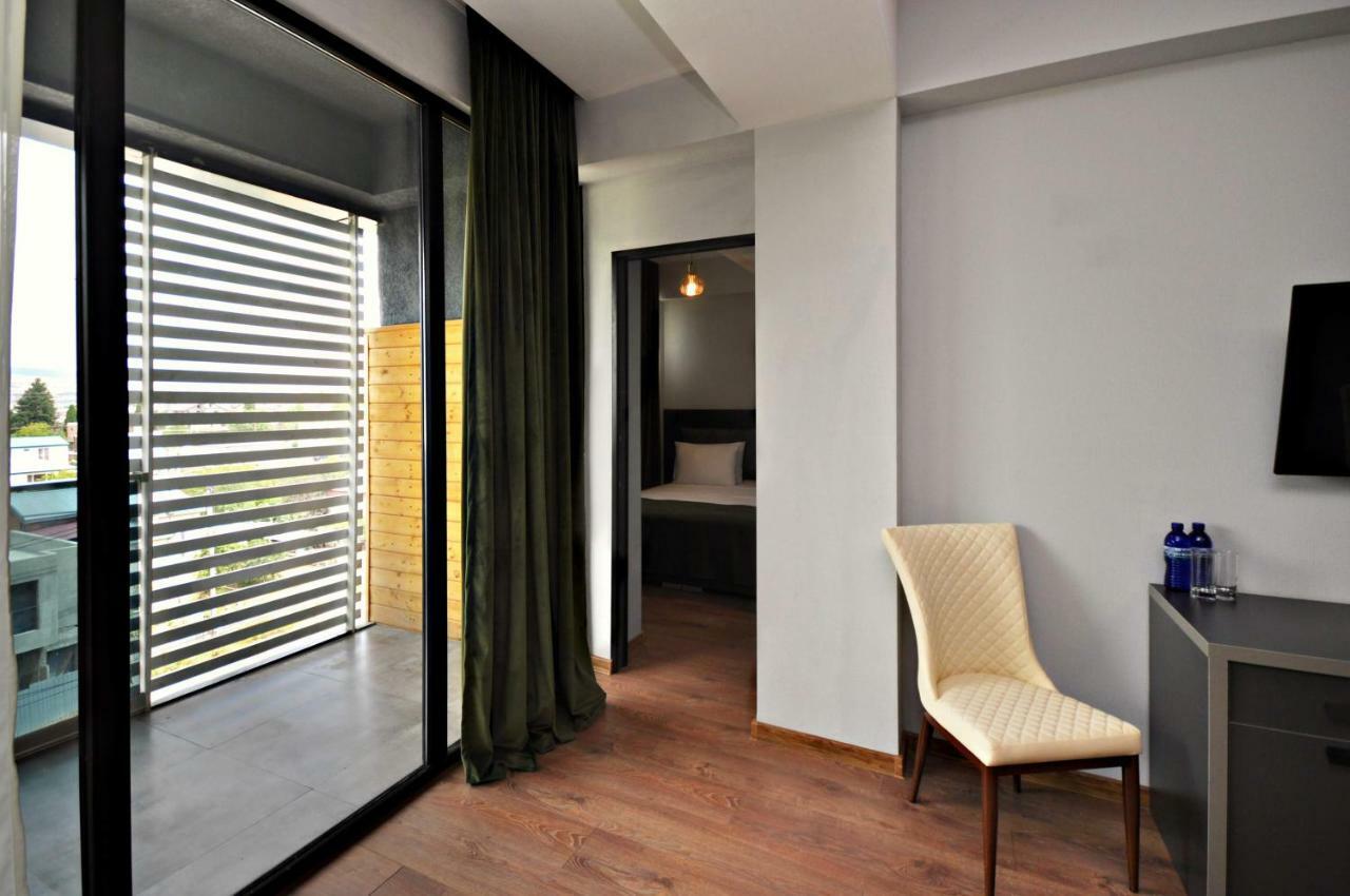 Jazz Hotel Tbilisi Exterior photo