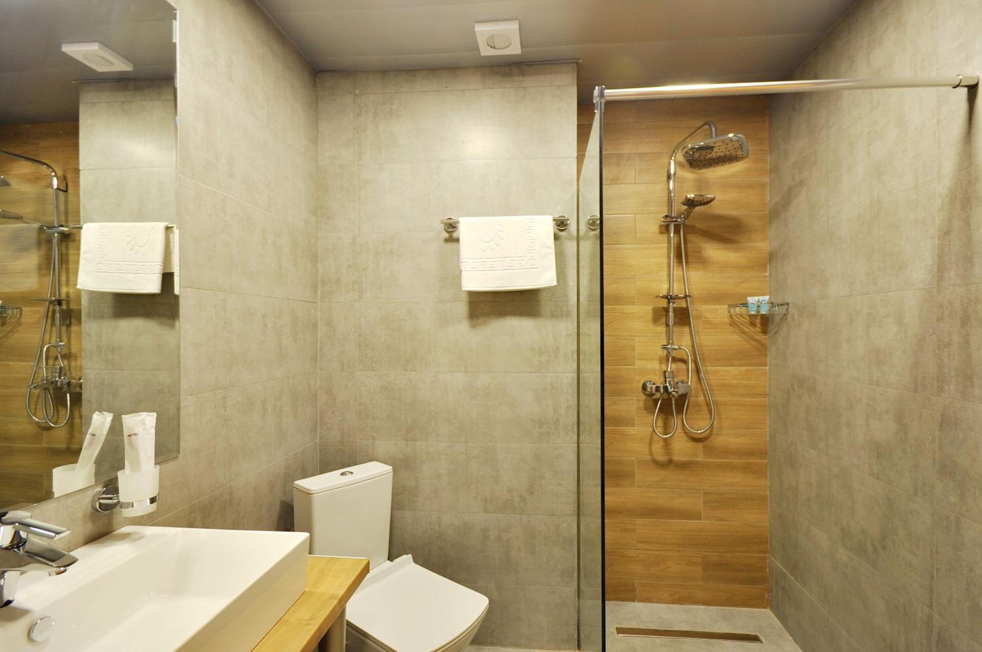 Jazz Hotel Tbilisi Exterior photo
